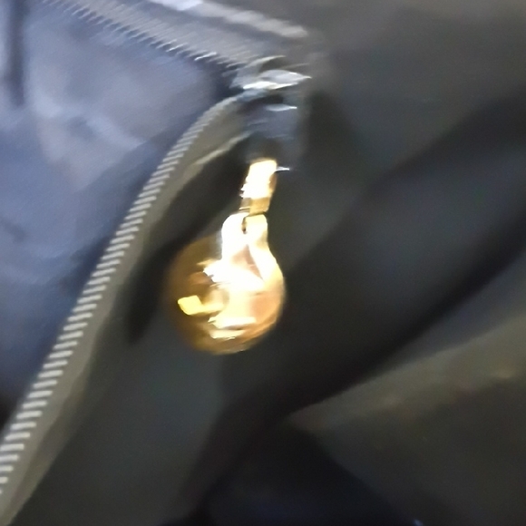 Vintage Chanel Black Supermodel Tote Bag • Gold Chain & Leather Straps • Large - Picture 13 of 16